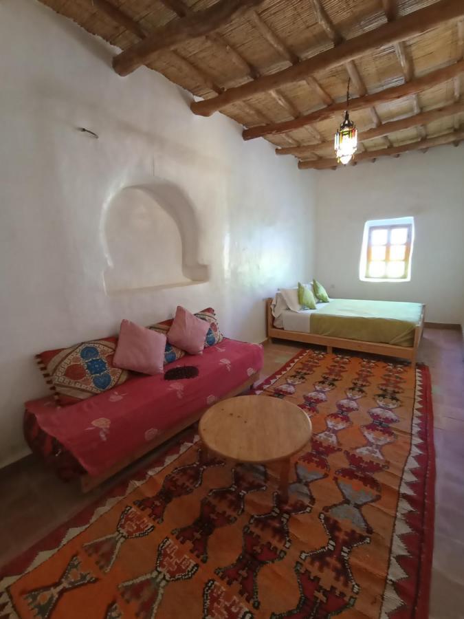 Auberge Bassou Nkob Екстер'єр фото