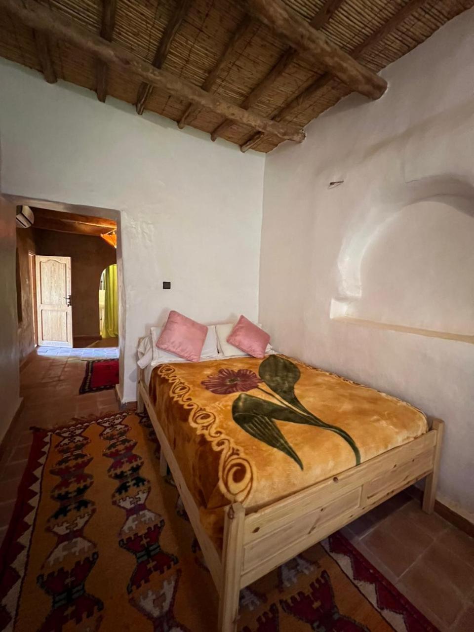 Auberge Bassou Nkob Екстер'єр фото