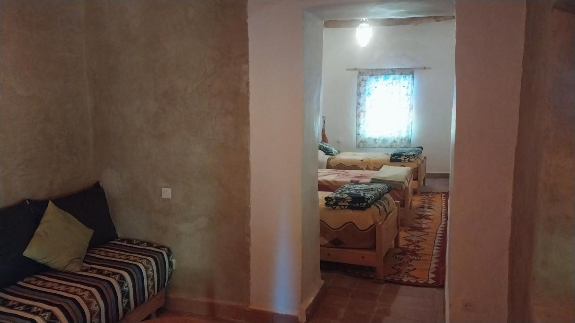 Auberge Bassou Nkob Екстер'єр фото