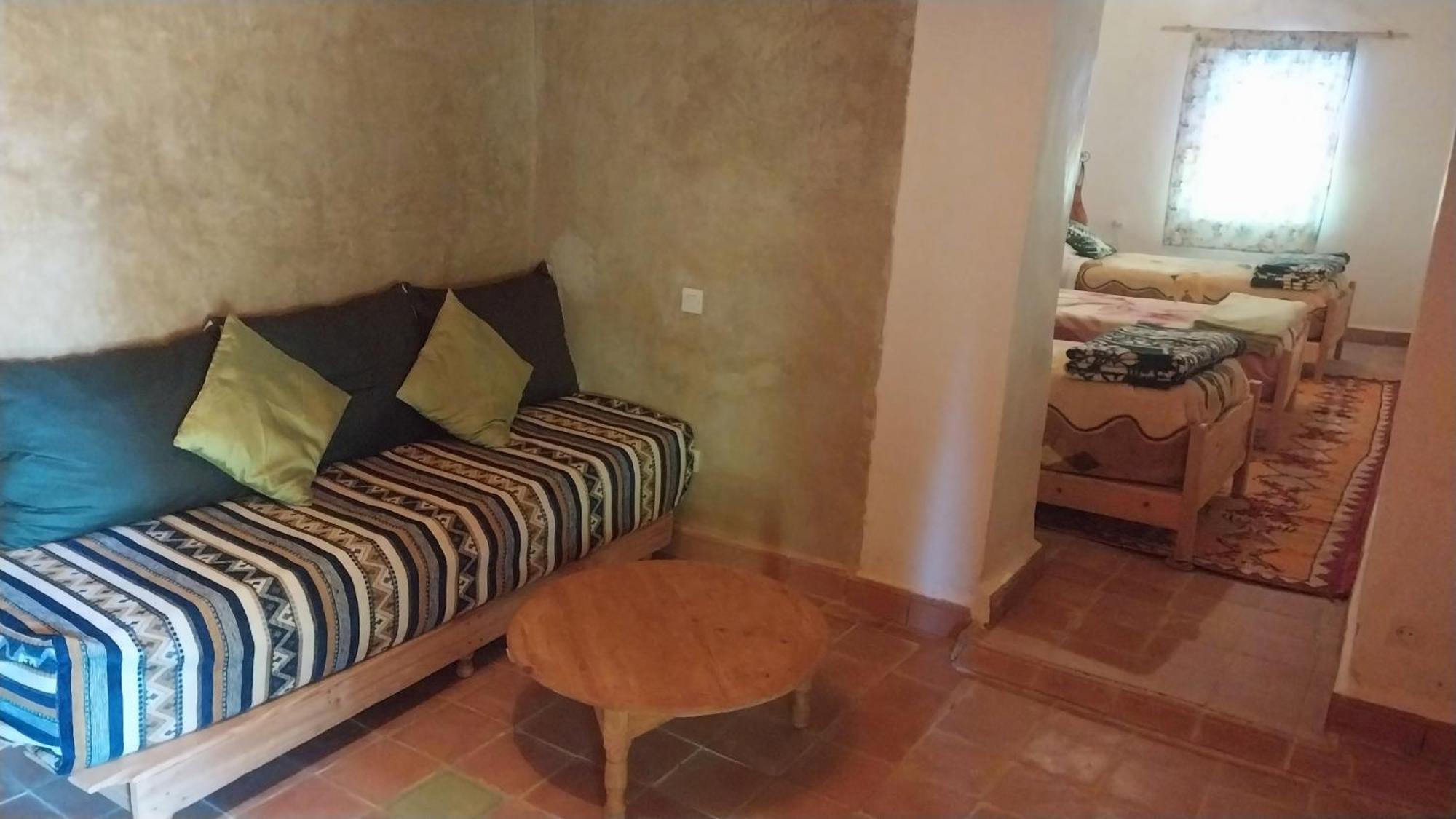 Auberge Bassou Nkob Номер фото