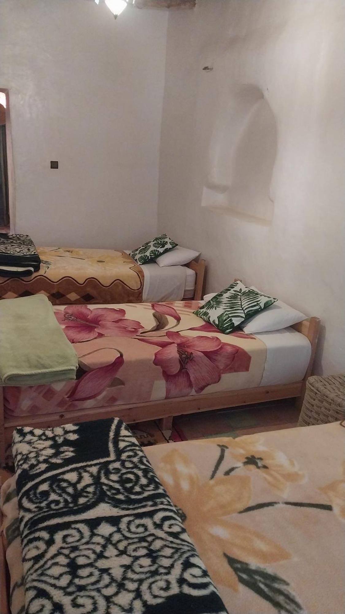 Auberge Bassou Nkob Екстер'єр фото